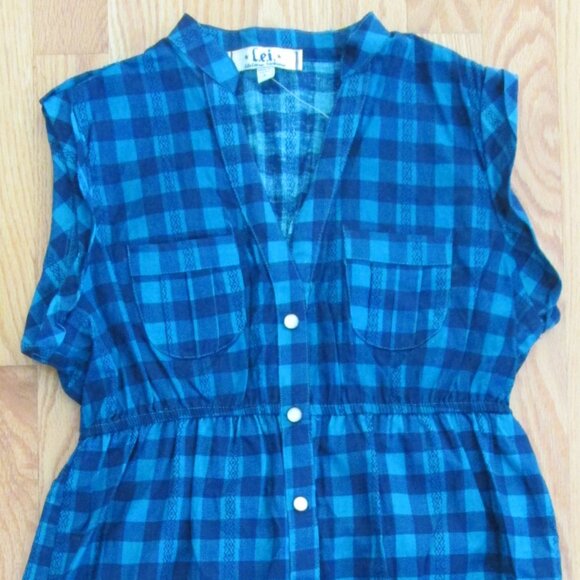 l.e.i. WOMEN'S JUNIOR'S SIZE S TOP NAVY BLUE & TEAL PLAID TUNIC MARIBETH SS NWT - Picture 3 of 12